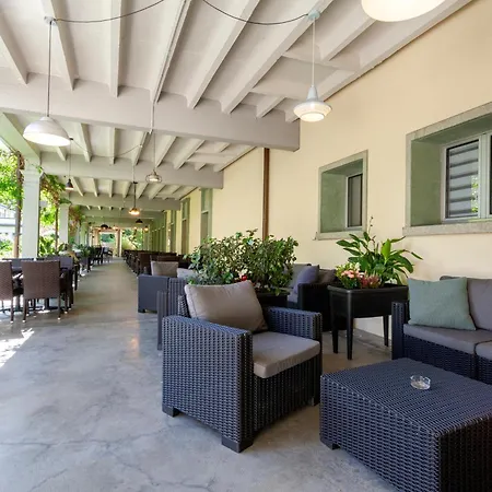 La Longeraie Hotell 3*