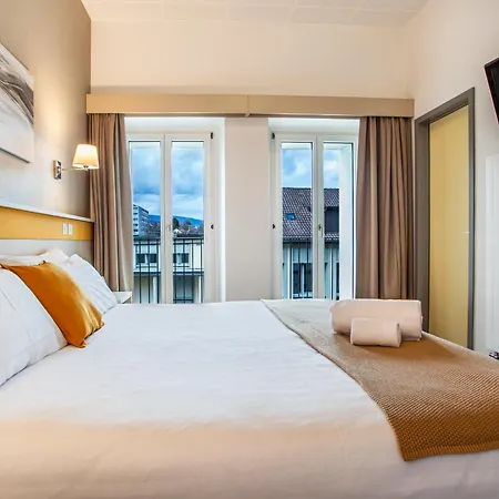 拉龙格来酒店 莫尔日