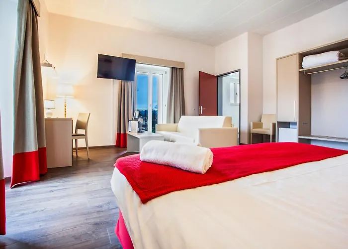 Hotel La Longeraie 3*